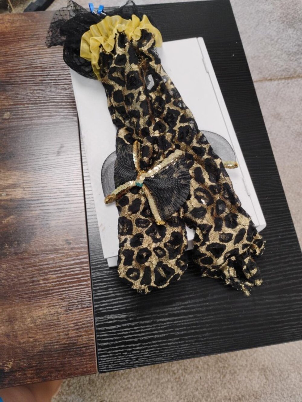 Pier 1 Imports Halloween Leopard Witch Gloves Lace Gold Costume Decor